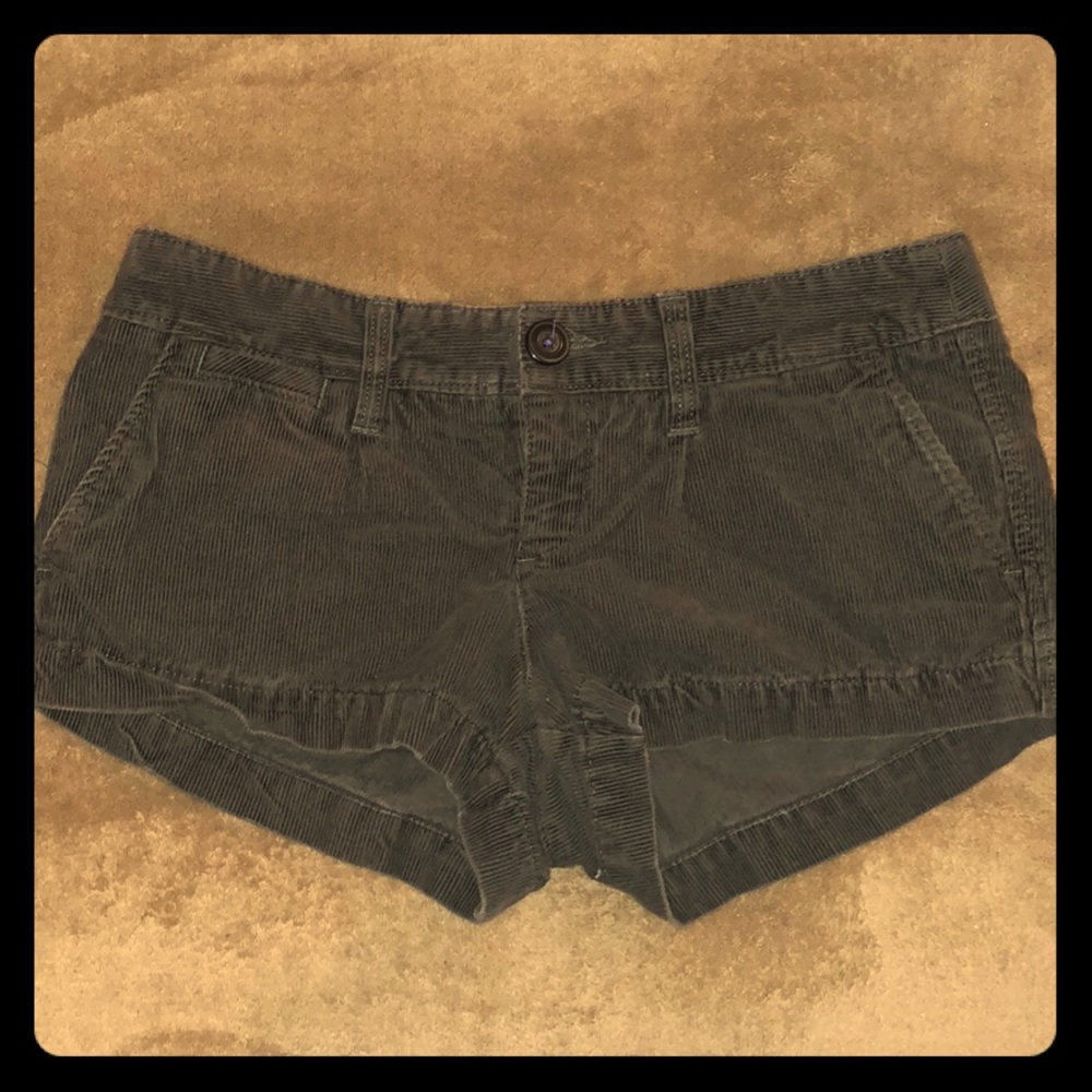 Grey shorts